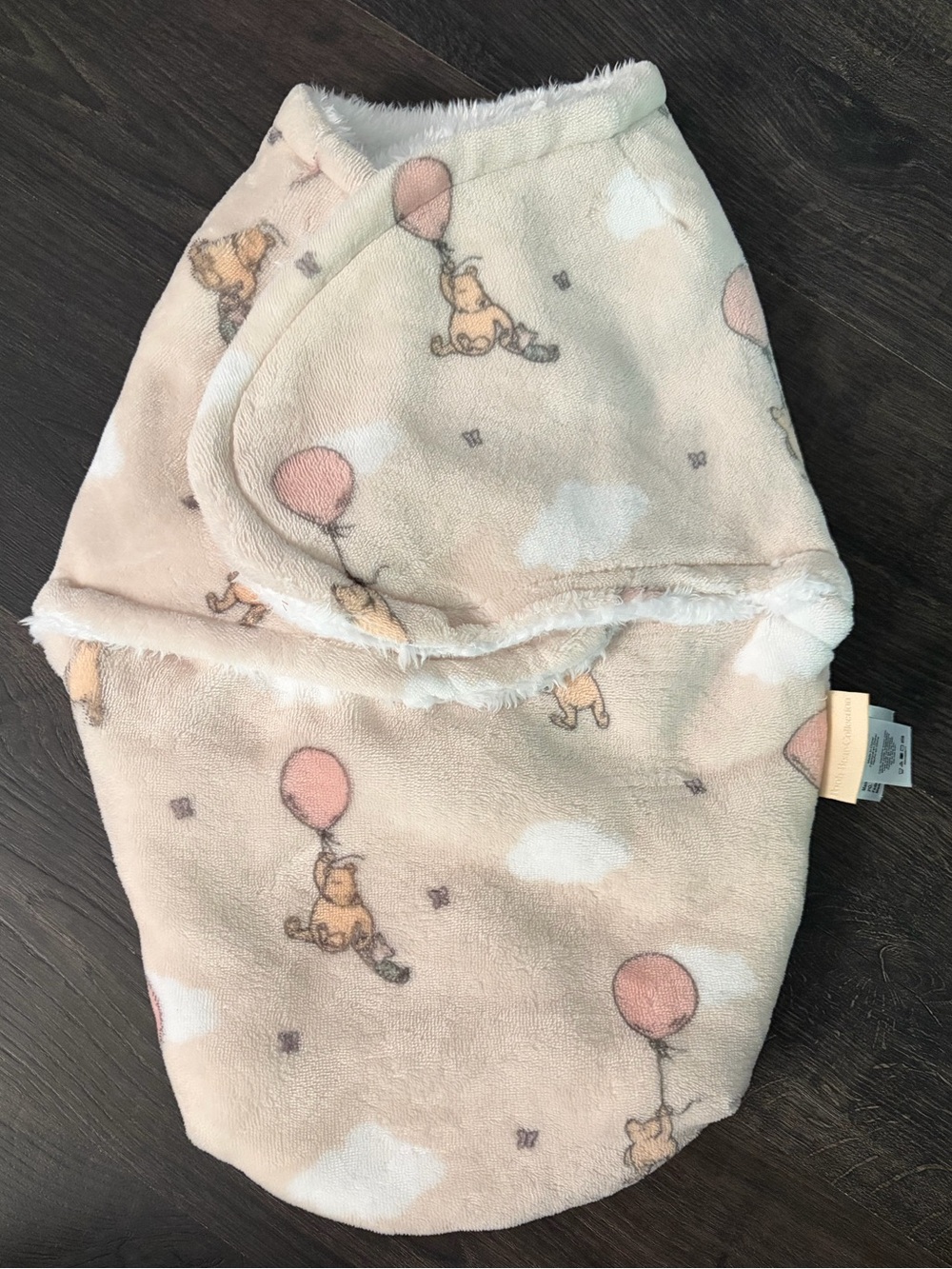 2/$30⚡️- BABY | Pooh Bear collection newborn swaddle
